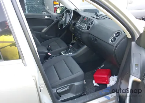 2009 Volkswagen Tiguan Se/Sel из США, поврежденный, VIN WVGBV75NX9W521370